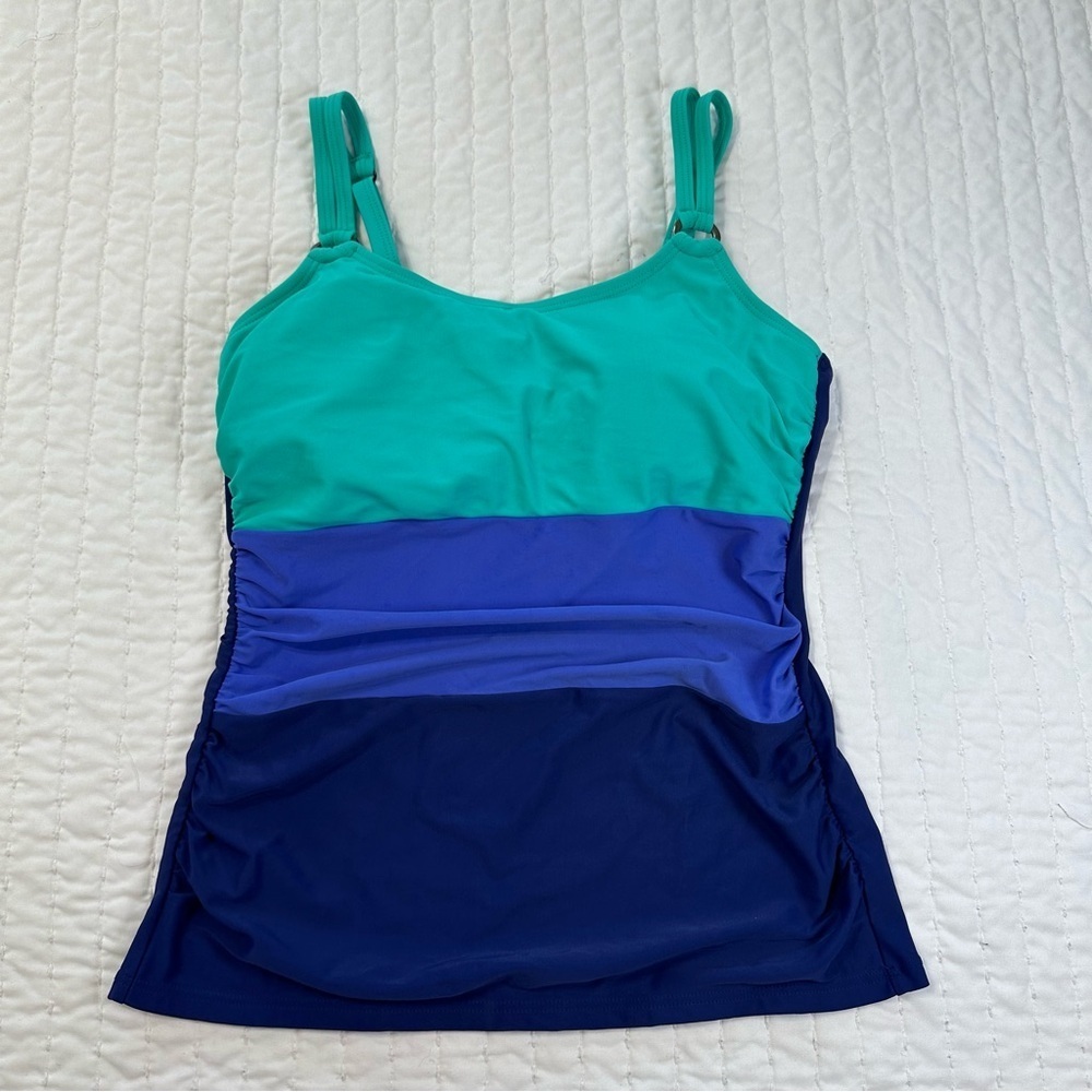 Croft & Barrow Aqua and Blue Top Swimsuit With Adjustable Straps in Size 10D - Picture 2 of 11